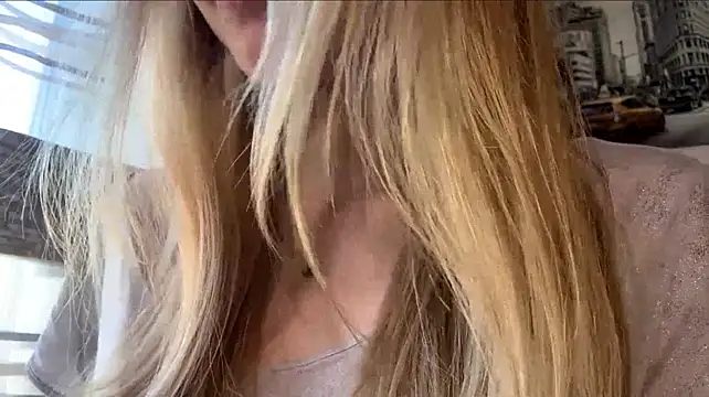 BivalentFalloff live XXX chat
