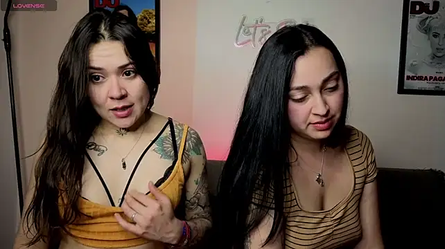 SujannaVarma_'s Live XXX Chat