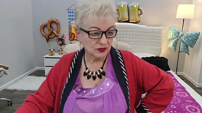 KayleSmoll Chat XXX in diretta