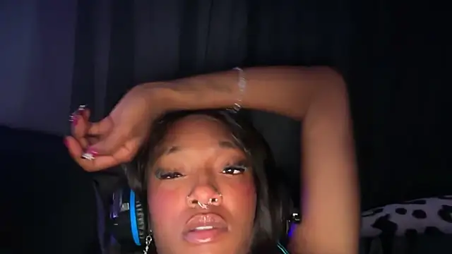 Онлайн чат XXX Altslxt