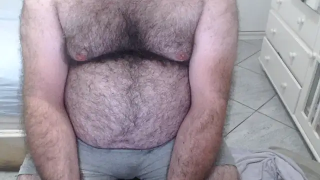 MysterBearMG's Live XXX Chat