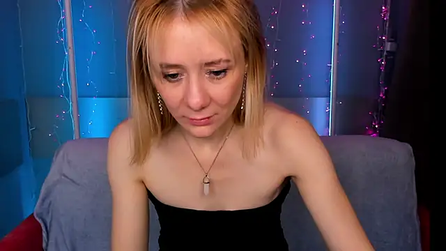 Chat XXX en directo de NikaBond