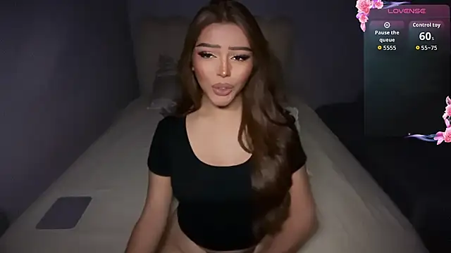แชท XXX สดของ MissShantalll