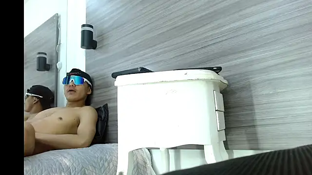 DanteSeth's Live XXX Chat