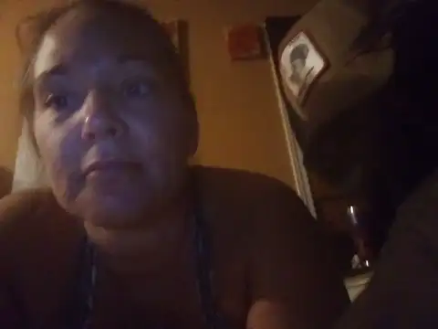 Chat XXX en directo de youngsavage050