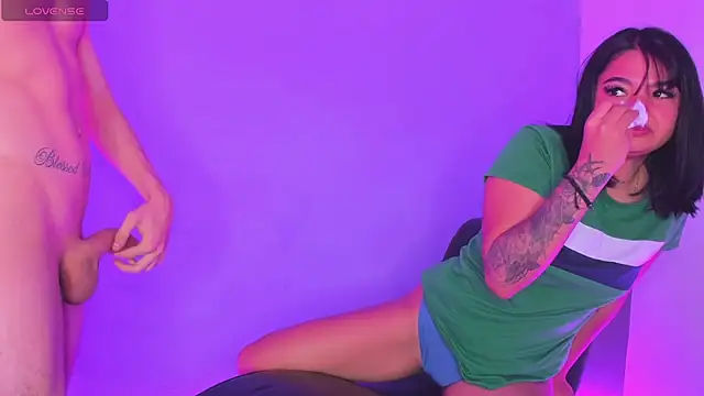 WhyNotDestroy live XXX chat