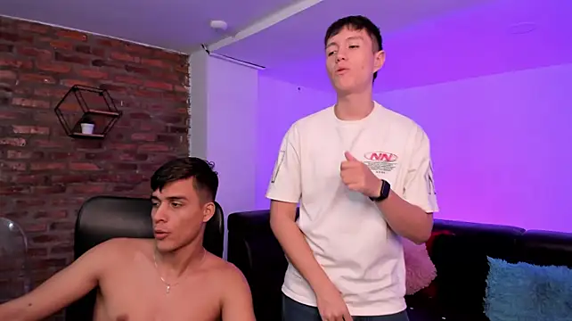 Онлайн чат XXX Spaceboyss18