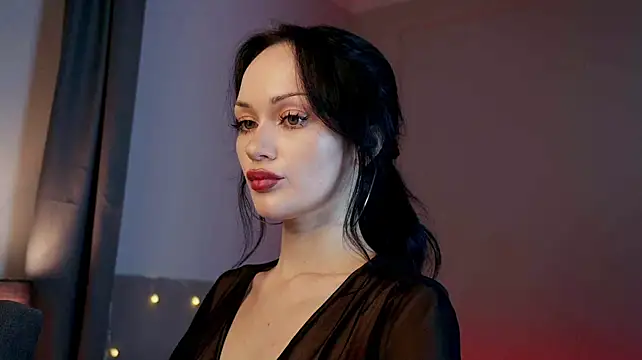 QueenAliss élő XXX-chatje