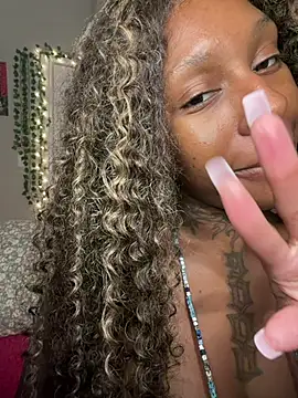 MistiSavannahn Live XXX chat