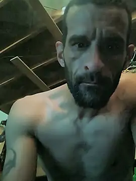 MrMighty0ne webkamerás műsora