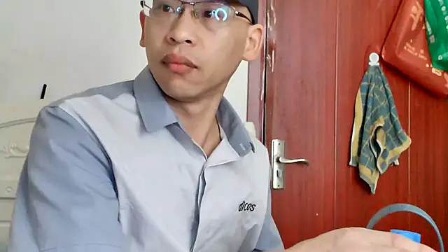 benly888 网络视讯表演