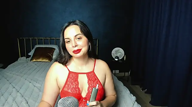 LilithVice Adlı Modelin Canlı XXX Sohbeti