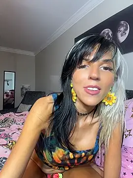 lil_jiggly Adlı Modelin Canlı XXX Sohbeti