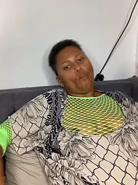 madelltheebonyn Live XXX chat