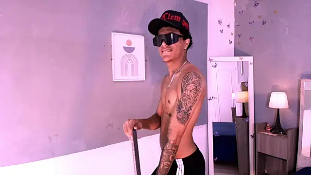 แชท XXX สดของ _Thiago12
