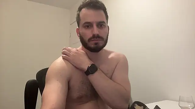 Chat XXX en directo de ThickDickMontreal