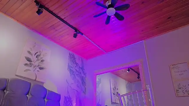 Czat XXX na żywo – Cloee_cameron