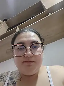 Chatroom XXX en direct de Spookycat_