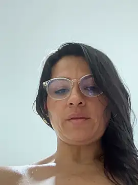 _Linda_88 Chat XXX in diretta