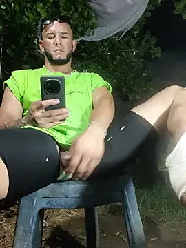 Chat +18 de PIGHIGHDIRTY_p0 ao vivo