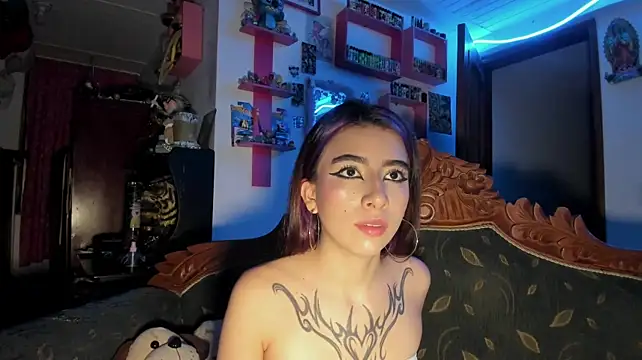 Rebecahart's Live XXX Chat