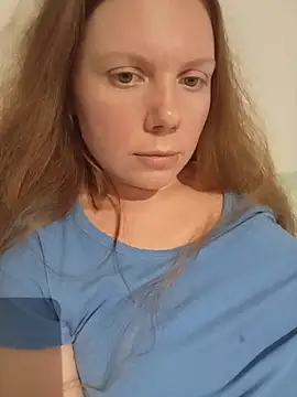 ElaizaFlanagan Adlı Modelin Canlı XXX Sohbeti