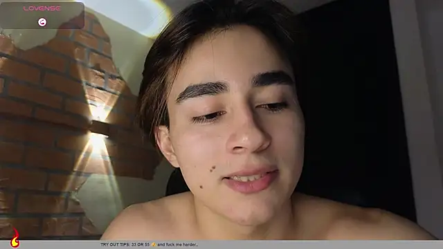Connorr_01 Live XXX-Chat