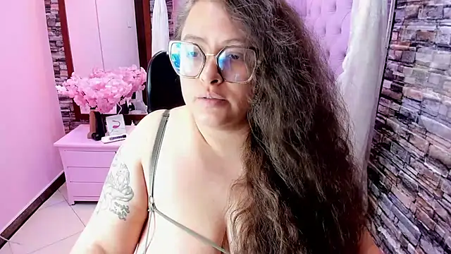 SaraThonson_ – Live XXX-chat