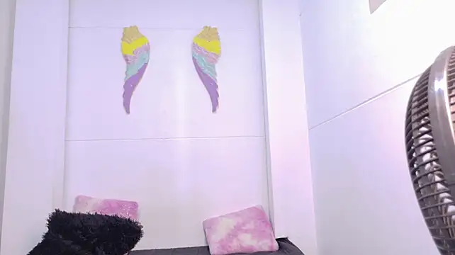 Katherine_MK Chat XXX live