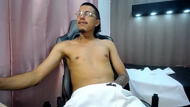 Tayson_Hotn Live XXX chat
