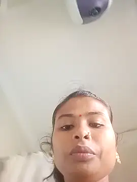 DesireDuoe Adlı Modelin Canlı XXX Sohbeti