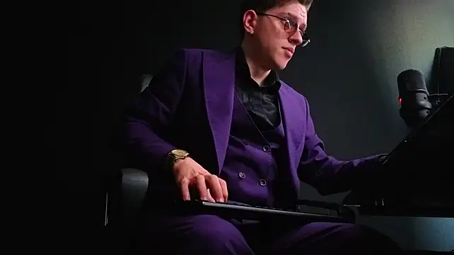XXX chat uživo modela FelixStarkk