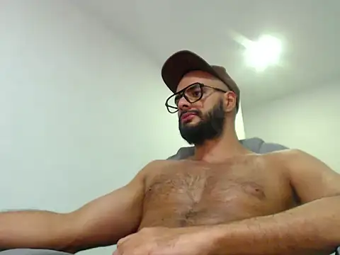 Chatroom XXX en direct de ThiagoToro