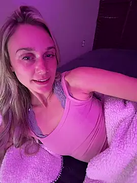 BlastinBarbie's Live XXX Chat
