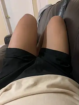 Juicyhard12 Show in webcam