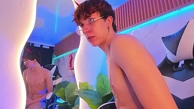 XXX chat uživo modela IM_DAREN