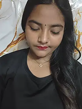 Czat XXX na żywo – Baby_Myraaa