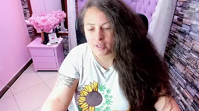 SaraThonson_ Obrolan Langsung XXX