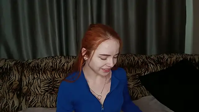 CrisMillwee's Live XXX Chat