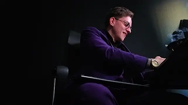 FelixStarkk Live XXX-Chat