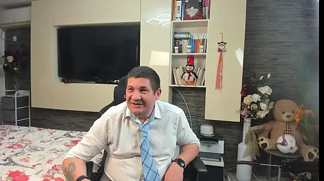 SpartacusDaddy48 现场XXX聊天