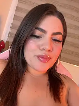 Valenhill@xh Chat XXX in diretta
