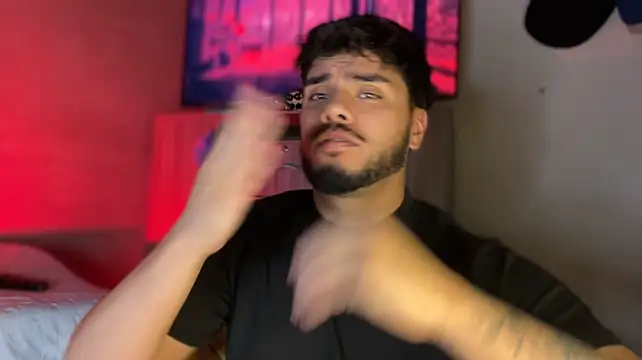 Chat XXX ao vivo de kryzthian_Olrox