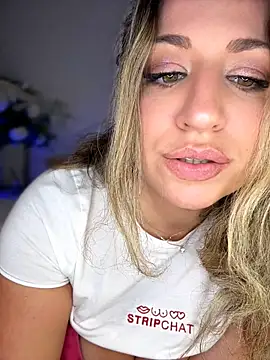 Онлайн чат XXX miamellycious