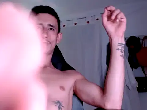 Dam96_ Chat XXX live