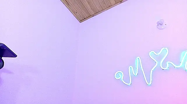 Chat XXX en directo de Sweet_Everlin01