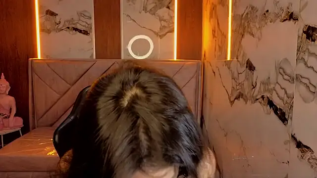 צ'אט XXX בשידור חי של Madison08_ch