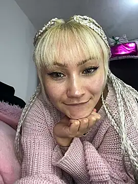 Chat +18 de Adrii_White ao vivo