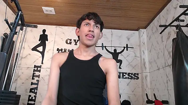 Pierre_Leroy_ Live XXX-Chat