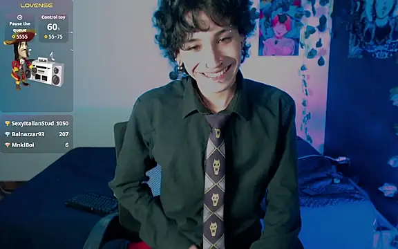 แชท XXX สดของ JohnnyJones_